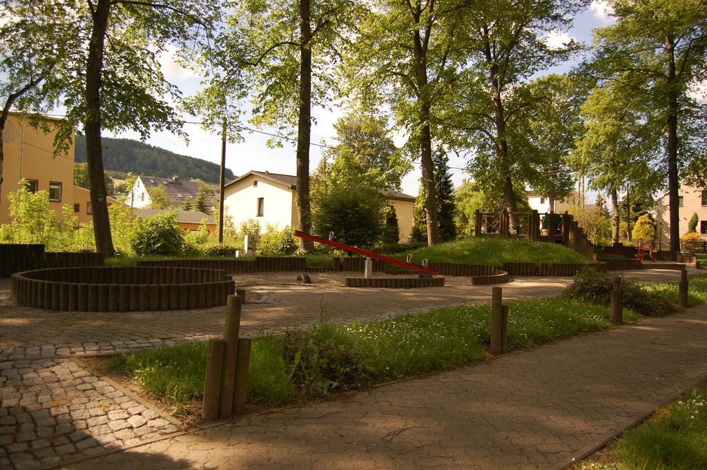 Landgasthof "Am Park" Crottendorf Ngoại thất bức ảnh