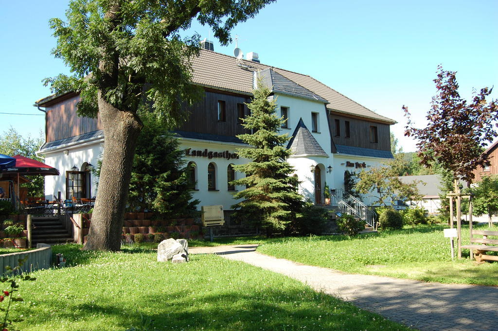 Landgasthof "Am Park" Crottendorf Ngoại thất bức ảnh