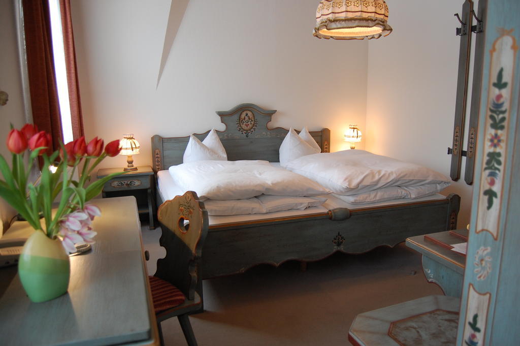Landgasthof "Am Park" Crottendorf Phòng bức ảnh